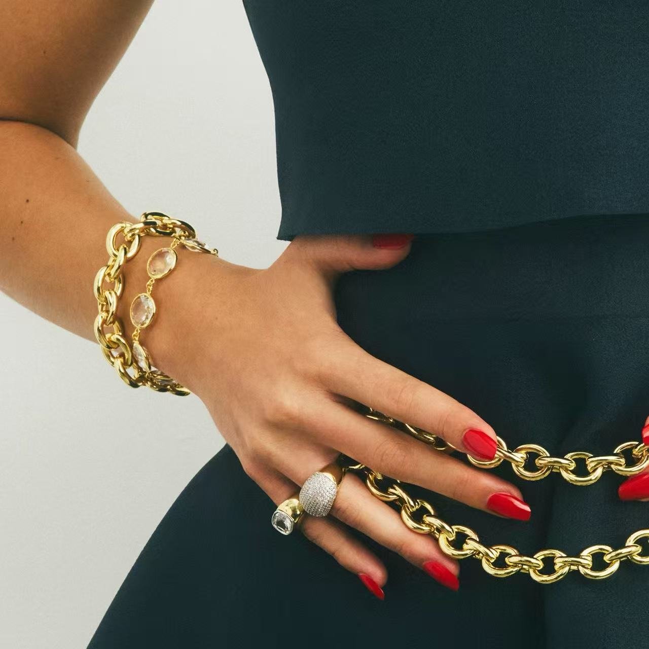 微信图片_20251216005142_4301_389