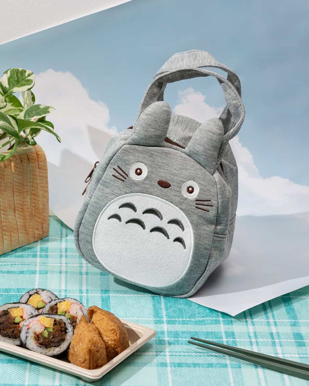 personify-die-cut-lunch-box-totoro-1.jpg