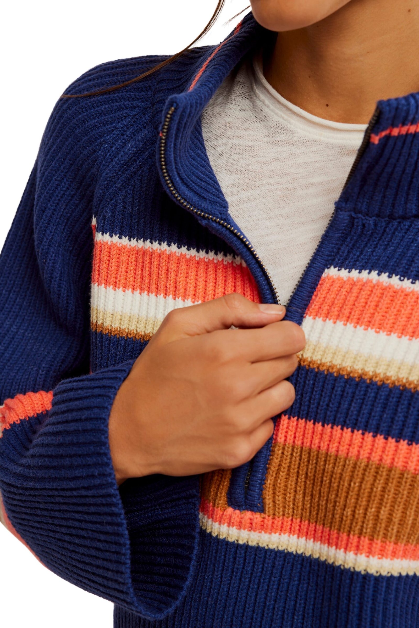 personify-free-people-striped-greta-half-zip-4_3b9af496-bdd0-42d7-998a-6cebaeeeeb4c.jpg