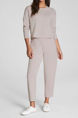 personify-french-grey-barrel-leg-pants-2.jpg