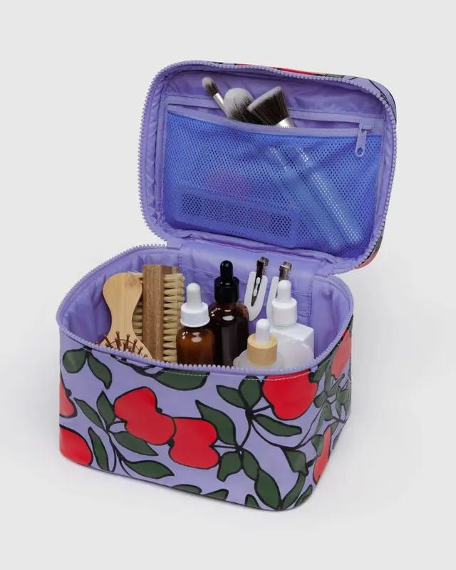 personify-large-cosmetic-case-apple-tree-2.jpg