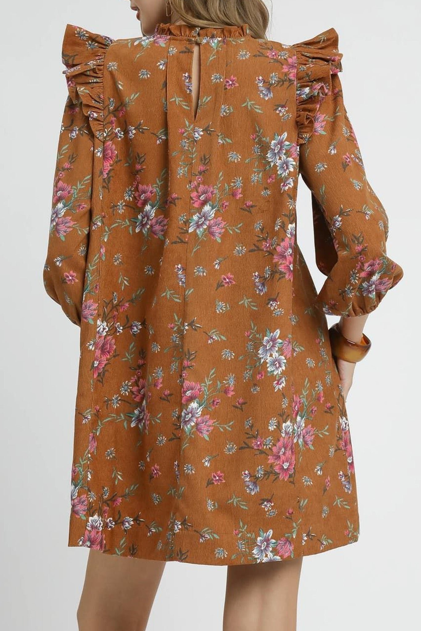 personify-poster-pintuck-floral-mini-dress-3.jpg