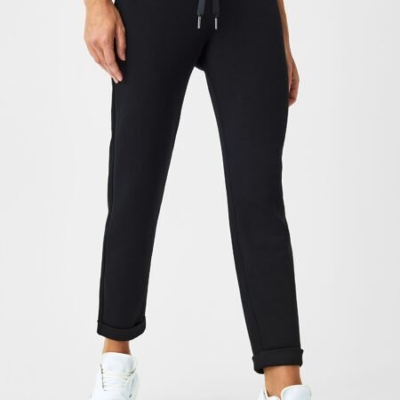 *RESTOCK* Very Black Airessentials Tapered Pant *XS-XL*